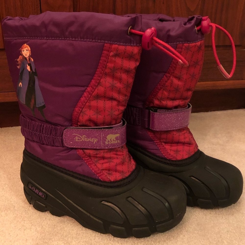 Sorel x Disney Frozen Anna snow boots